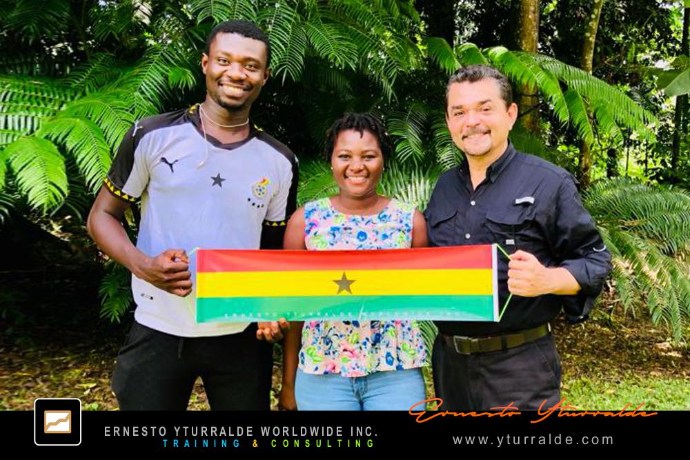 Team Building Corporativo LATAM con dinámicas vivenciales de integración en cuerdas bajas